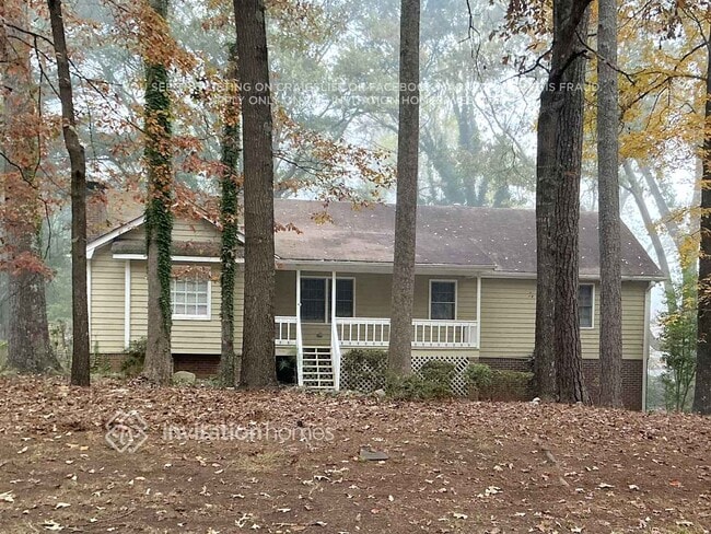 Building Photo - 2923 Marsh Ln SW