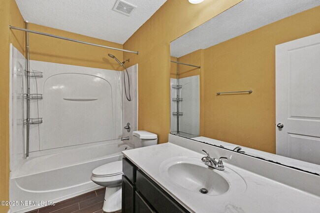 Building Photo - 157 Terracina Dr