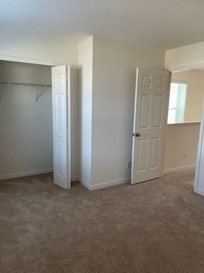 Building Photo - 1120 Myrtle Hammock Ln