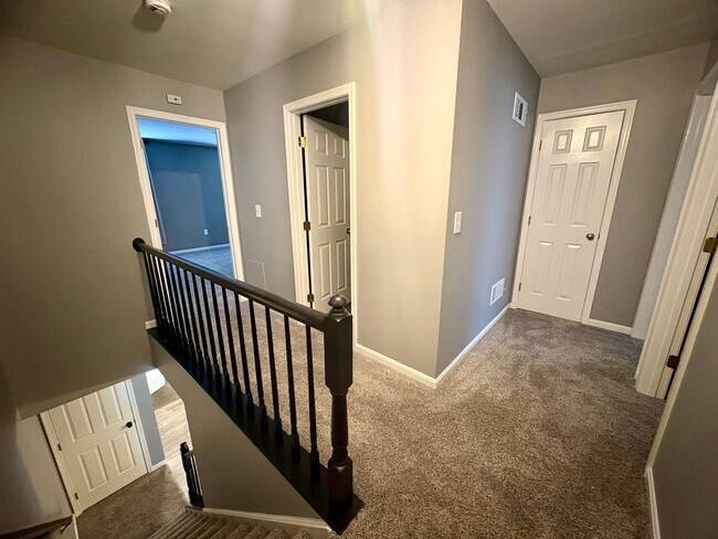 Building Photo - 3 Bedroom 4 Bathroom Available in Hummelstown w/Large Bonus Room!