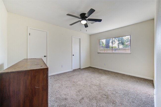 Primary Photo - 7838 Royalwood Dr