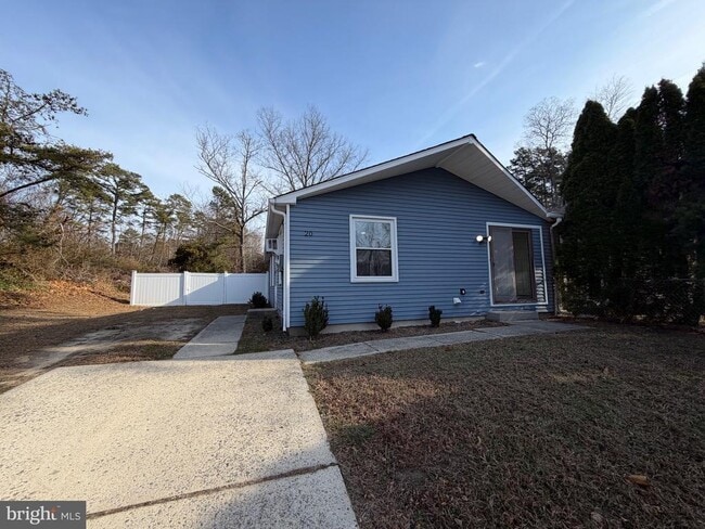 Building Photo - 20 Andrea Ct