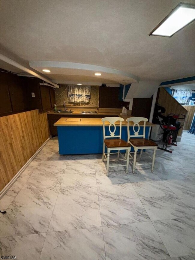 Building Photo - 137 N 17th St