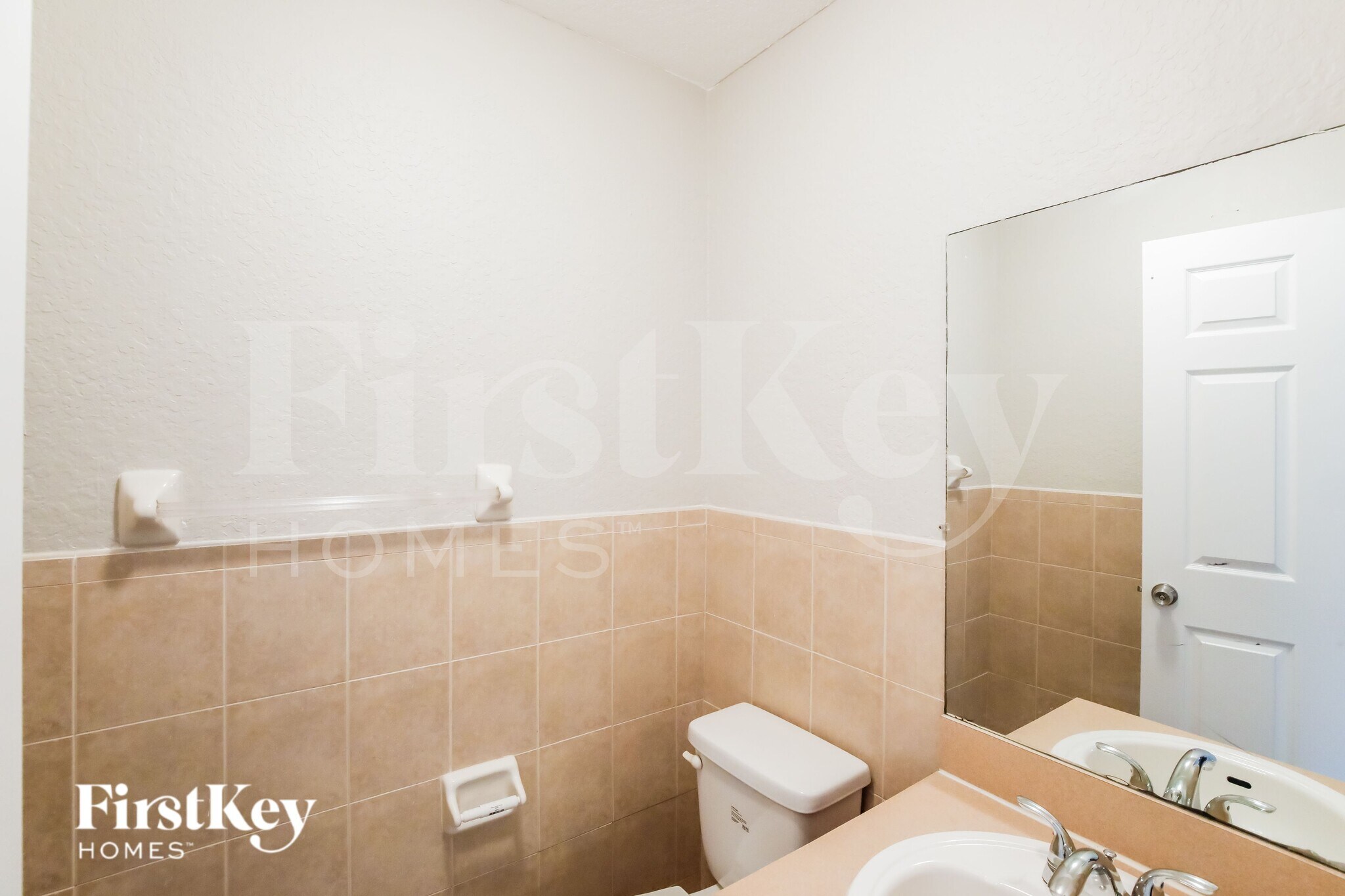 Building Photo - 405 NW 7th St