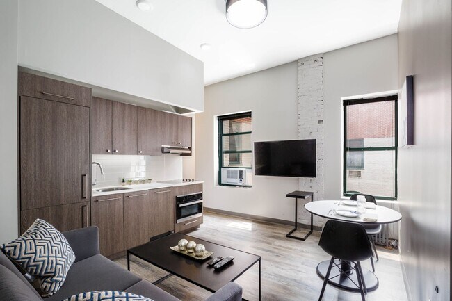 Interior Photo - The Alabama