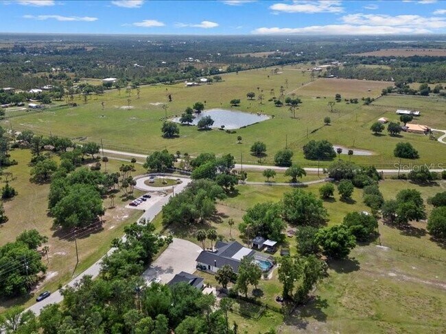 Building Photo - 15650 Prairie Creek Blvd