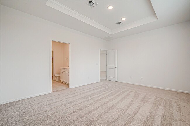 Building Photo - 7138 Glennwick Grv Ln