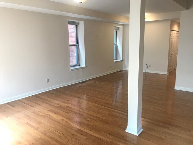 Open Floor Plan - 3823 Shenandoah Ave