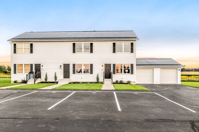 Building Photo - 10268 Cleveland Rd