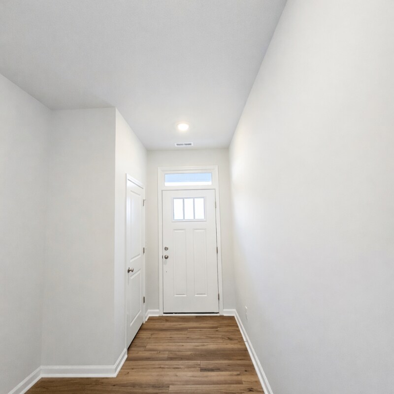 Building Photo - 2734 Lehigh Rd