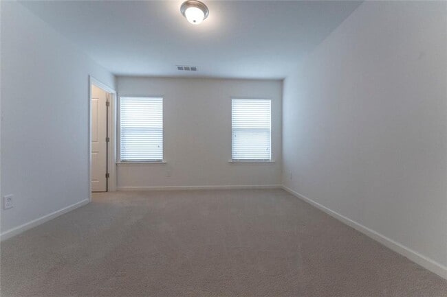 Building Photo - 898 Ambient Way