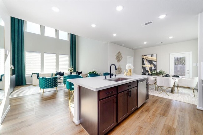 Building Photo - 12882 Lime Stone Ln