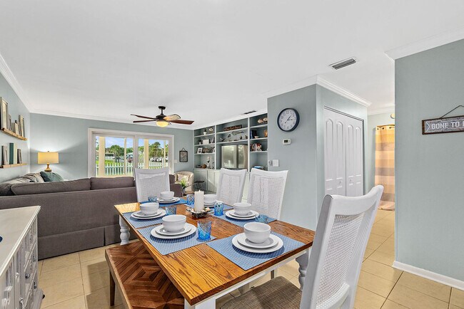 Building Photo - 11 Oceanside Dr