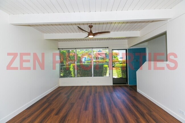 Building Photo - 1379 Hunakai St