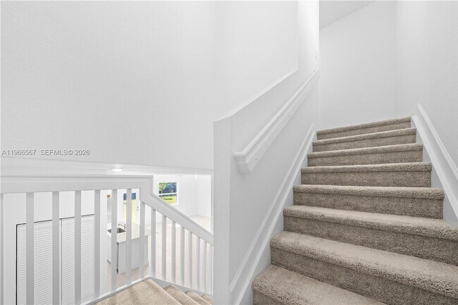 Building Photo - 2442 SE 30th Dr