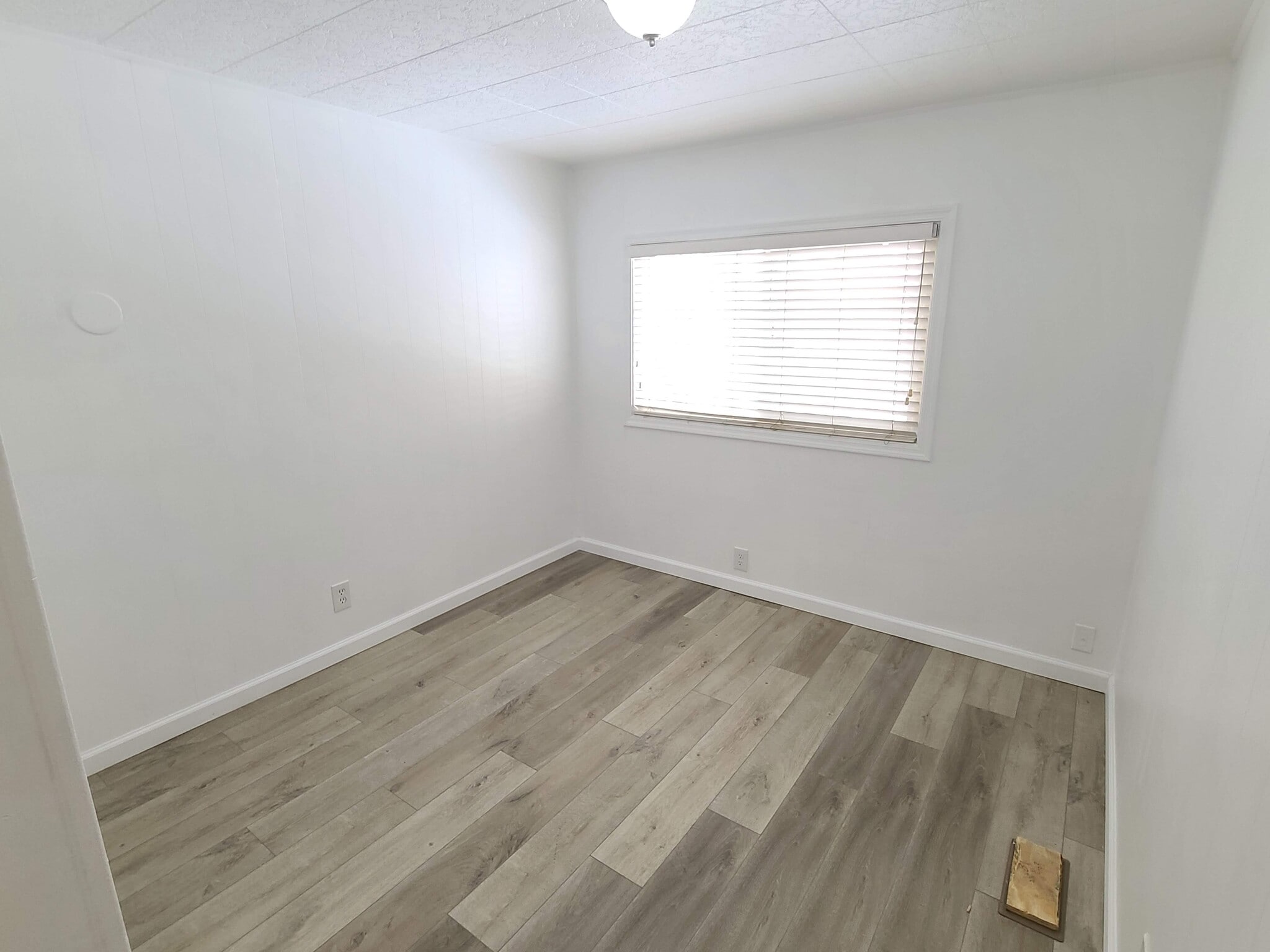 Building Photo - 4448 E Wintergreen
