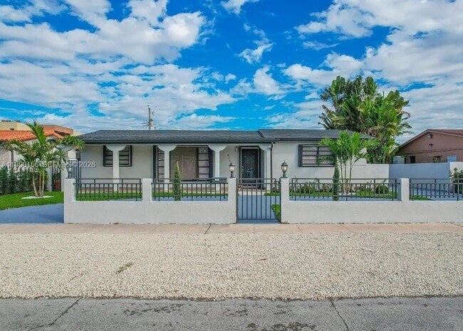 Building Photo - 865 W 72nd Pl