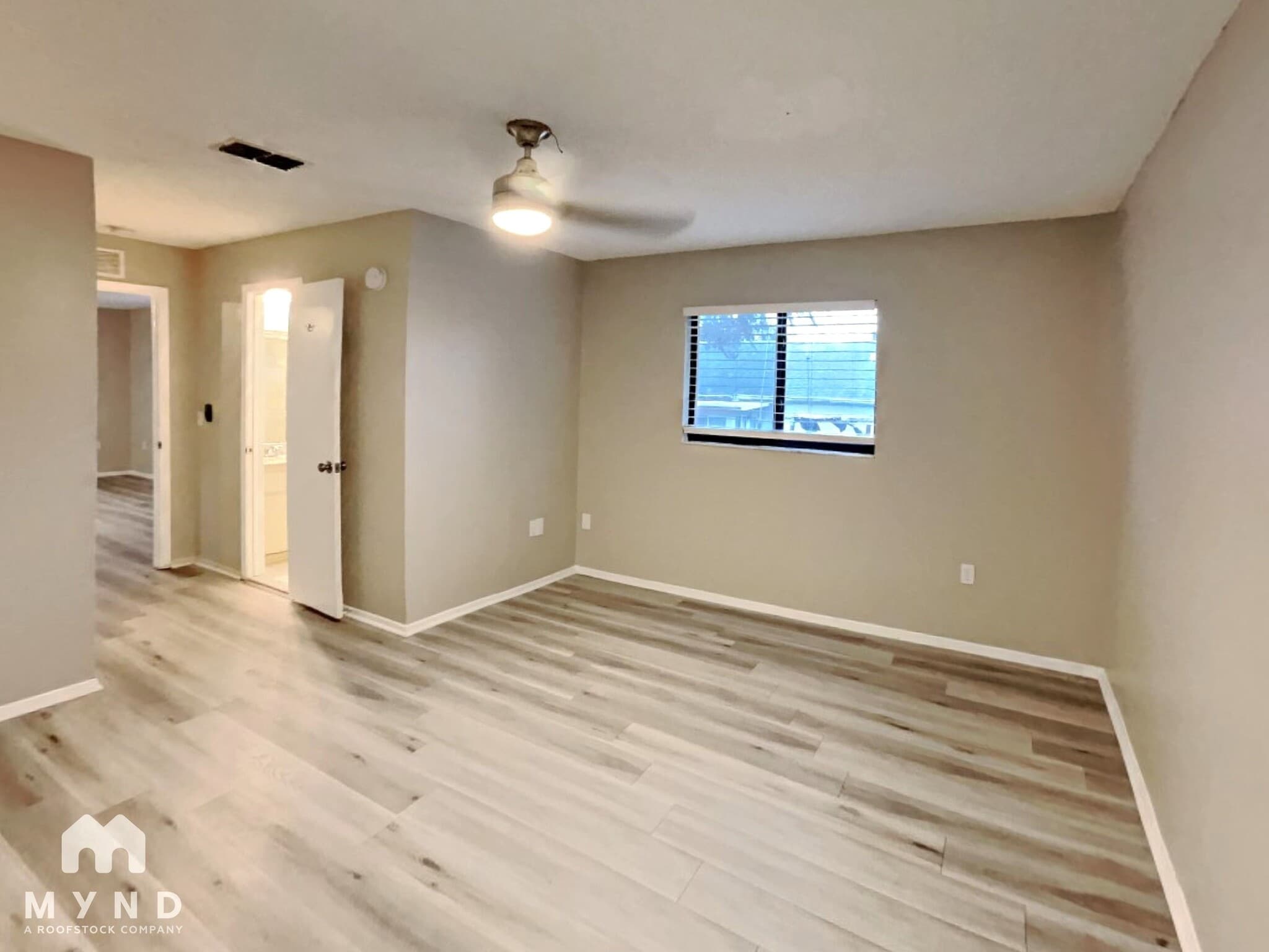 Building Photo - 8703 Briar Patch Dr