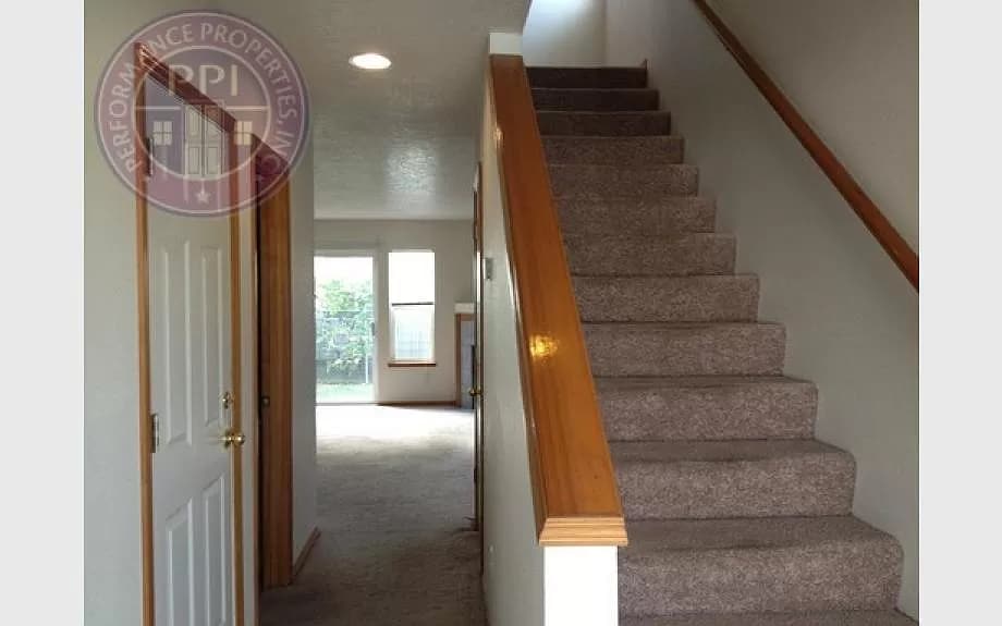 Building Photo - 3625 NE 157th Ave