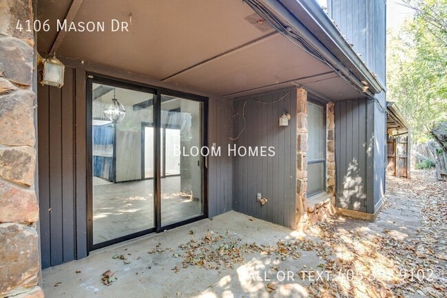 Building Photo - 4106 Mason Dr
