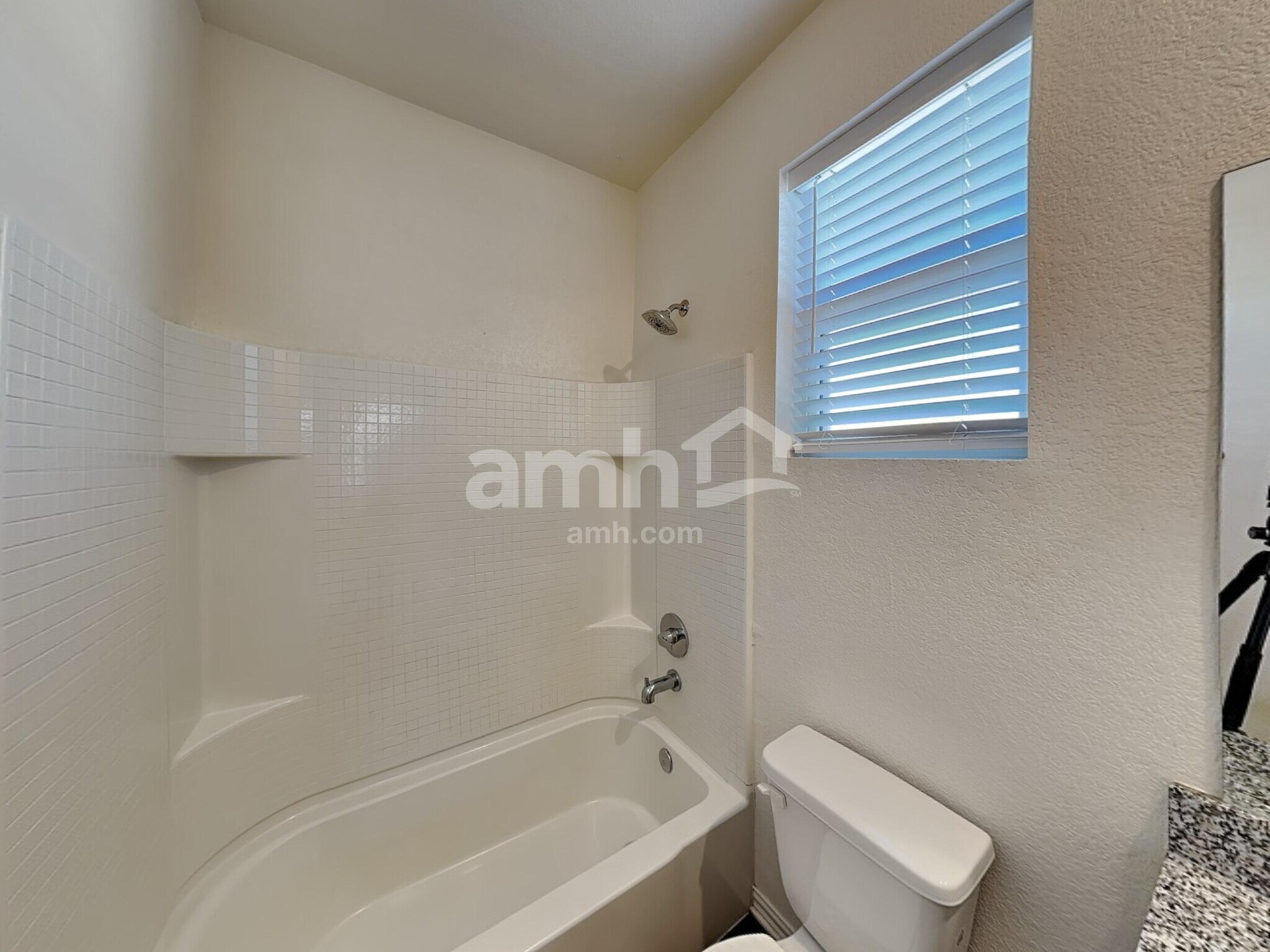 Building Photo - 2726 Wolfcreek