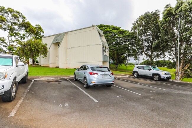 Building Photo - Ridgeway - Renovated two story, 2 bedroom, 1 bath with 1 uncovered parking stall