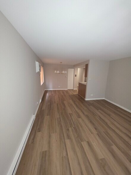 Building Photo - 6704 W 64th Pl