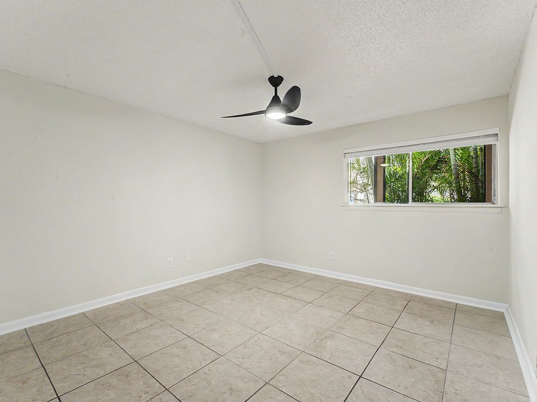 Building Photo - 6314 Newtown Cir