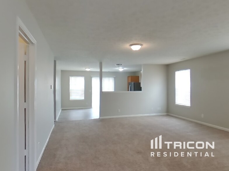 Building Photo - 1534 Clear Vista Dr