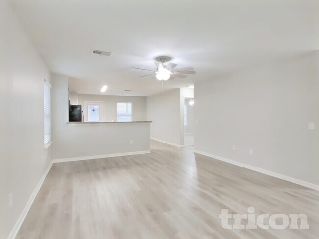 Building Photo - 9910 Waldens Pond Court