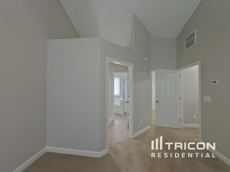 Building Photo - 10913 Gladewater Dr