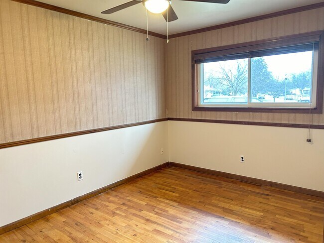 Building Photo - 3820 Jerree St