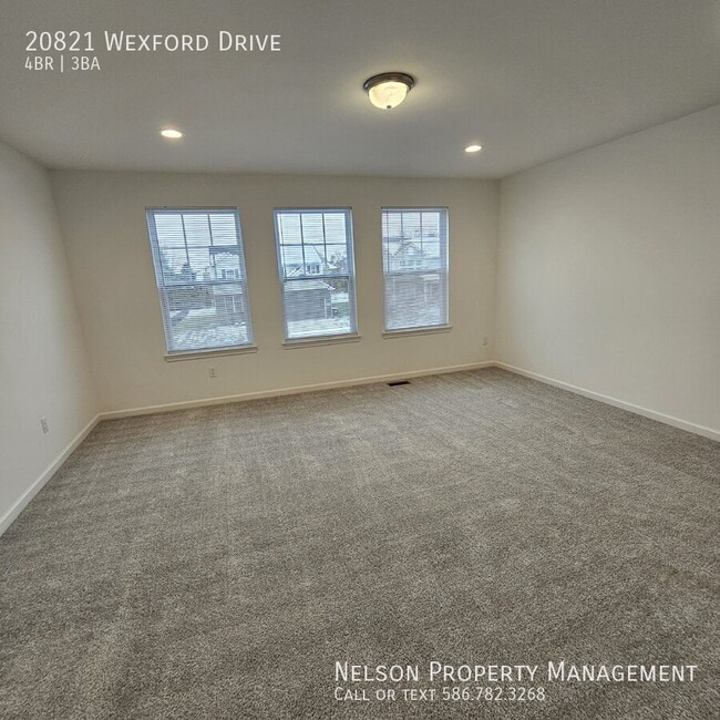 Building Photo - 20821 Wexford Dr