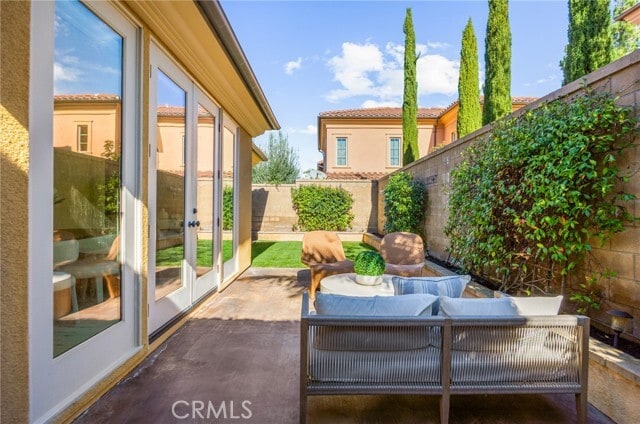 Building Photo - 75 Lupari