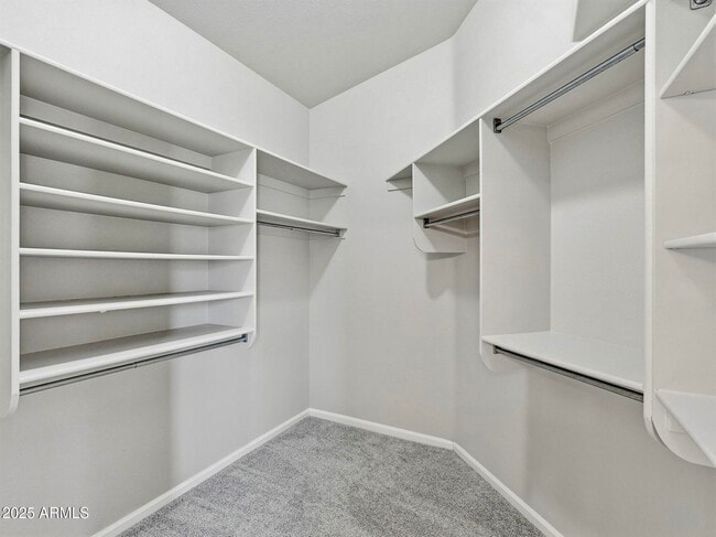 Building Photo - 9926 E Pantera Ave