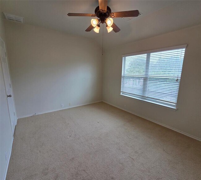 Building Photo - 8213 Endeavor Cir