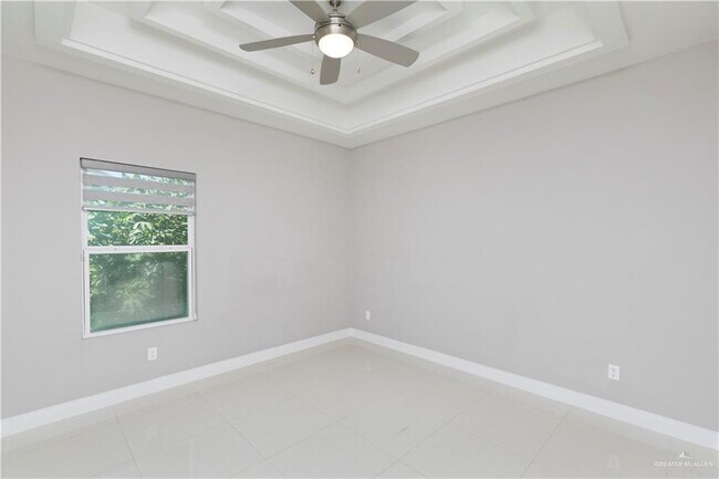 Building Photo - 5701 Pelican Ave