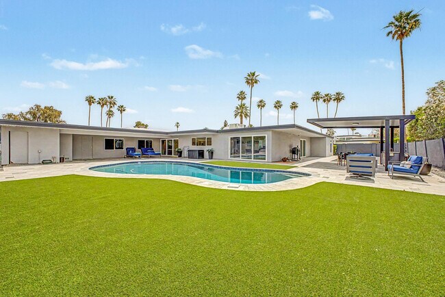 Building Photo - 2800 S Bala Dr