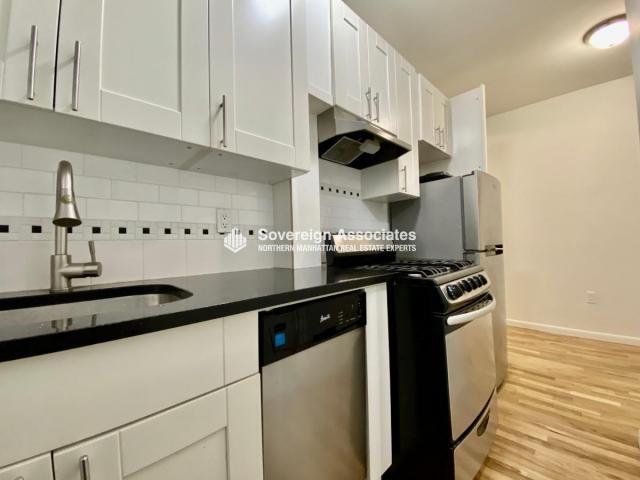 Building Photo - 2 bedroom in New York NY 10065