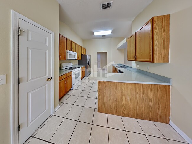 Building Photo - 24418 Summer Nights Ct