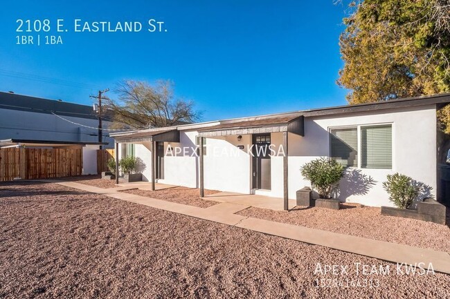 Building Photo - $825 Beautifully Remodeled 1 Bed | 1 Bath ...