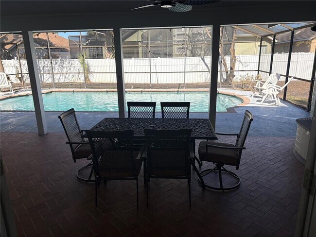 Building Photo - 8045 Landgrove Ct