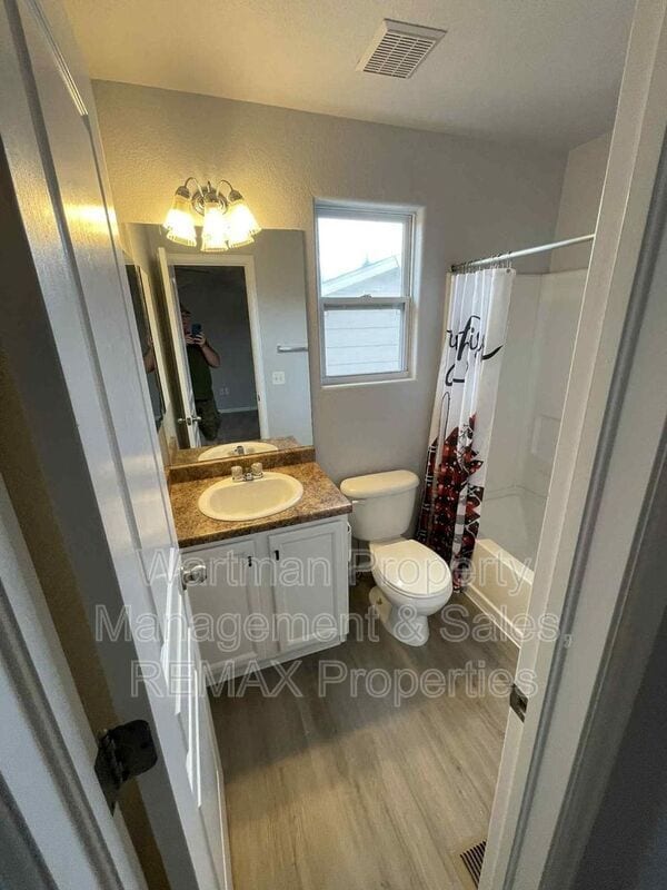Building Photo - 213 Audubon Dr