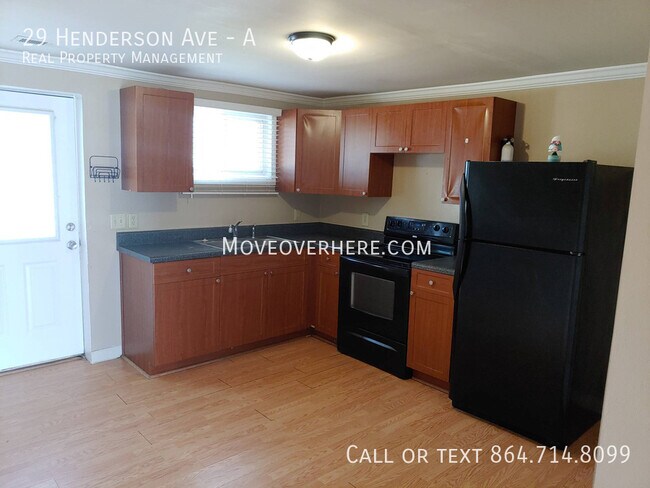 Building Photo - 29 Henderson Ave