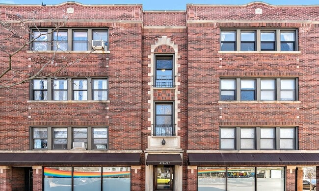 Primary Photo - 419 Harrison St