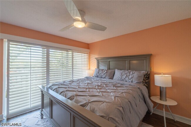 Building Photo - 1215 Edington Pl