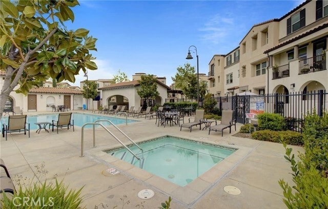 Building Photo - 555 W Foothill Blvd