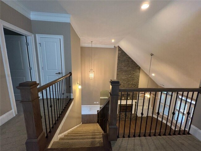 Building Photo - 3720 Kennent Square