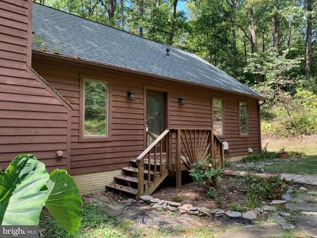Building Photo - 100 Aquia Creek Rd