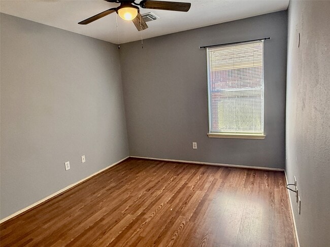 Building Photo - 5218 Hill Timbers Dr